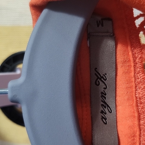 ARYN K sleeveless blouse 👚 - Picture 9 of 10